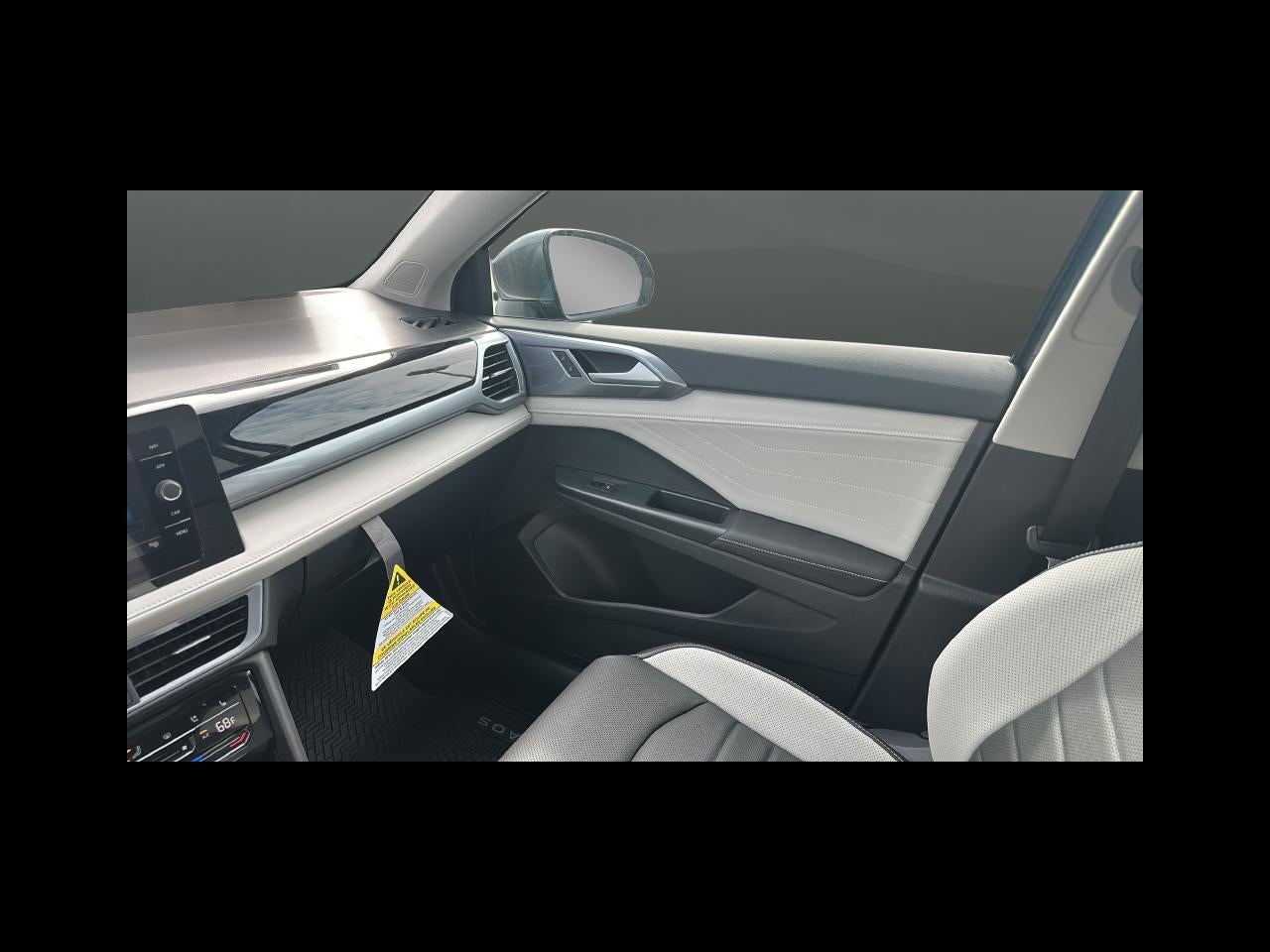 2027 Volkswagen Taos 1.5T SEL