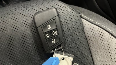 2024 Volkswagen Taos 1.5T SEL