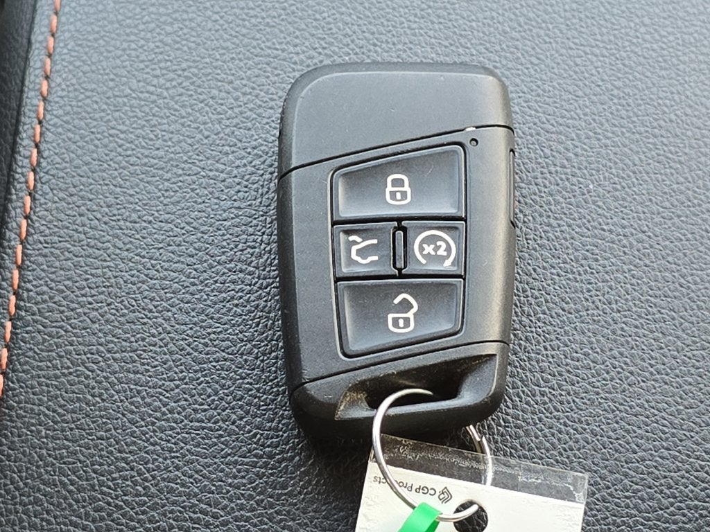 2024 Volkswagen Tiguan 2.0T Wolfsburg Edition