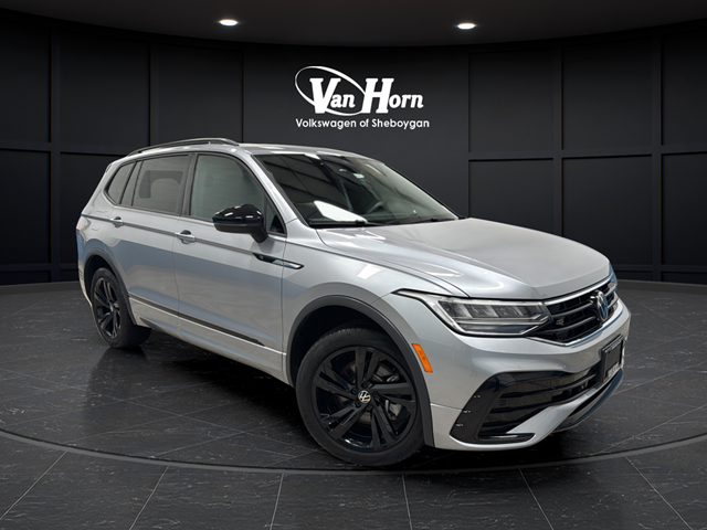 2024 Volkswagen Tiguan 2.0T SE R-Line Black