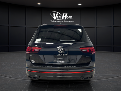 2024 Volkswagen Tiguan 2.0T SE R-Line Black