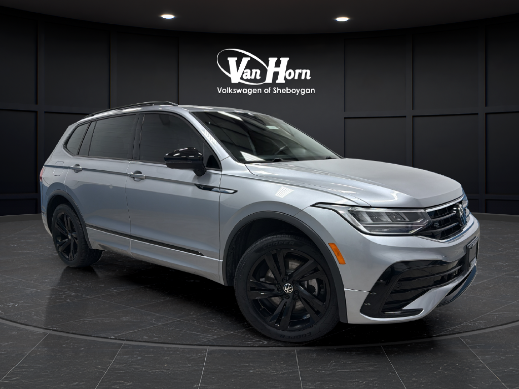 2024 Volkswagen Tiguan 2.0T SE R-Line Black