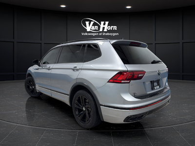2024 Volkswagen Tiguan 2.0T SE R-Line Black