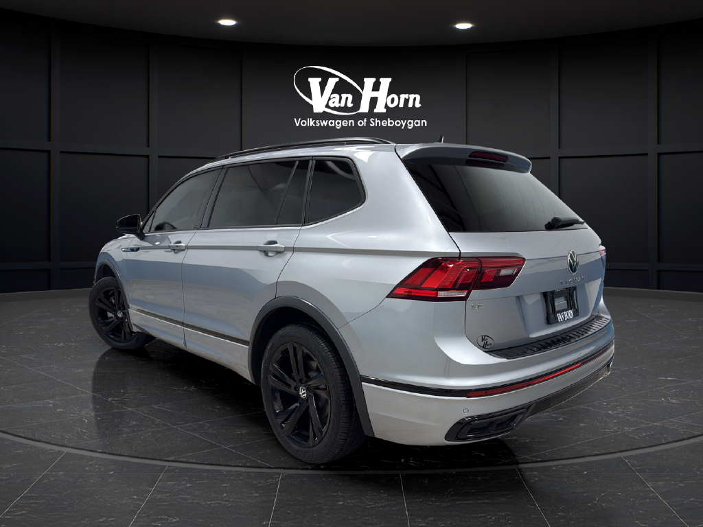 2024 Volkswagen Tiguan 2.0T SE R-Line Black