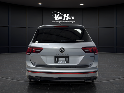 2024 Volkswagen Tiguan 2.0T SE R-Line Black