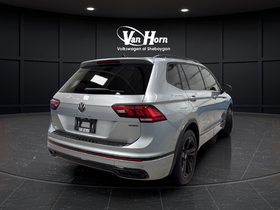 2024 Volkswagen Tiguan 2.0T SE R-Line Black