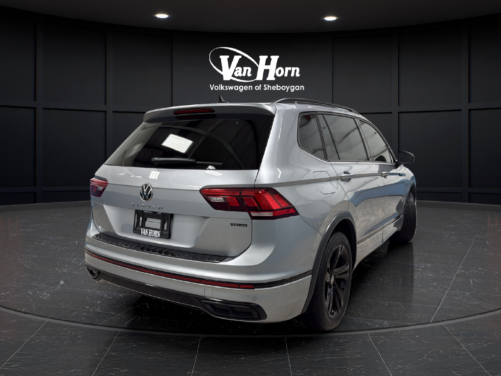 2024 Volkswagen Tiguan 2.0T SE R-Line Black