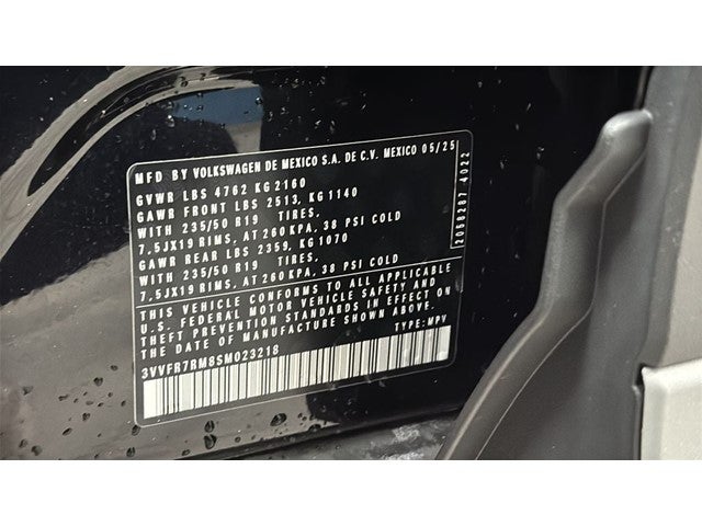 2025 Volkswagen Tiguan 2.0T SE
