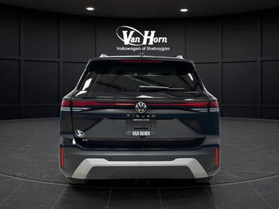 2025 Volkswagen Tiguan 2.0T SE