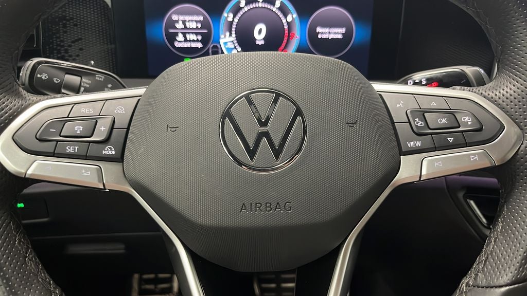 2025 Volkswagen Tiguan 2.0T SE R-Line Black