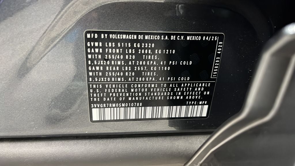 2025 Volkswagen Tiguan 2.0T SE R-Line Black