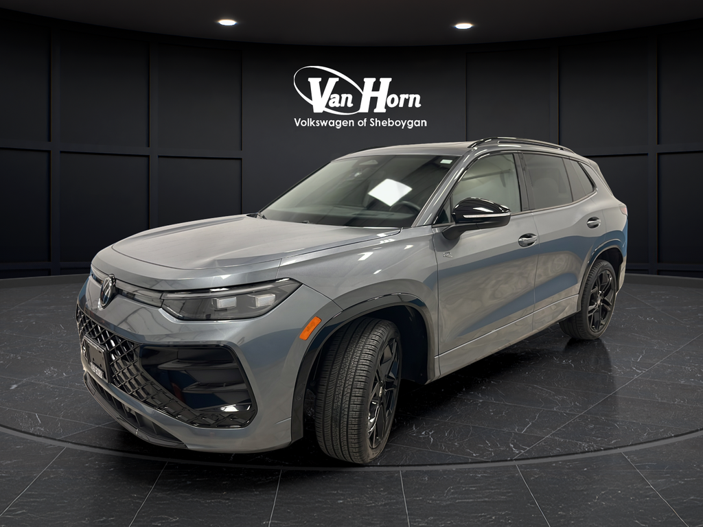 2025 Volkswagen Tiguan 2.0T SE R-Line Black
