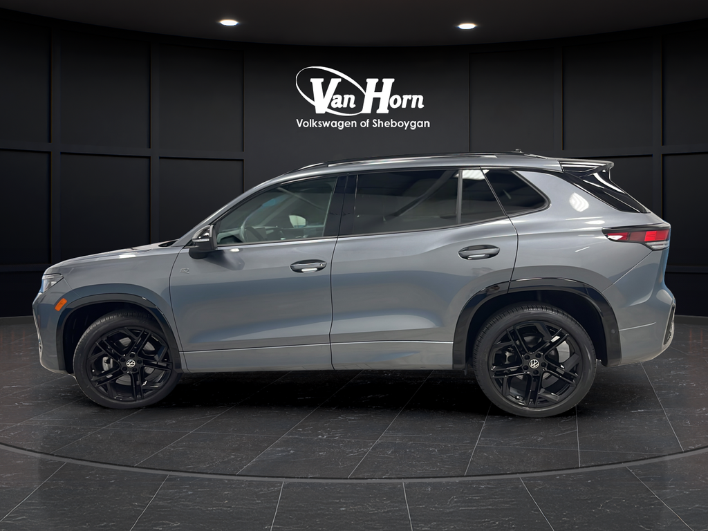 2025 Volkswagen Tiguan 2.0T SE R-Line Black