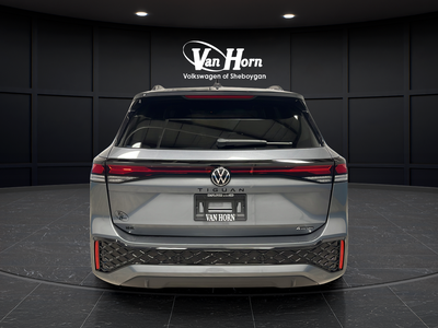 2025 Volkswagen Tiguan 2.0T SE R-Line Black