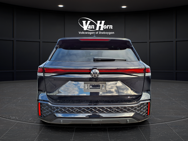 2026 Volkswagen Tiguan 2.0T SE R-Line Black