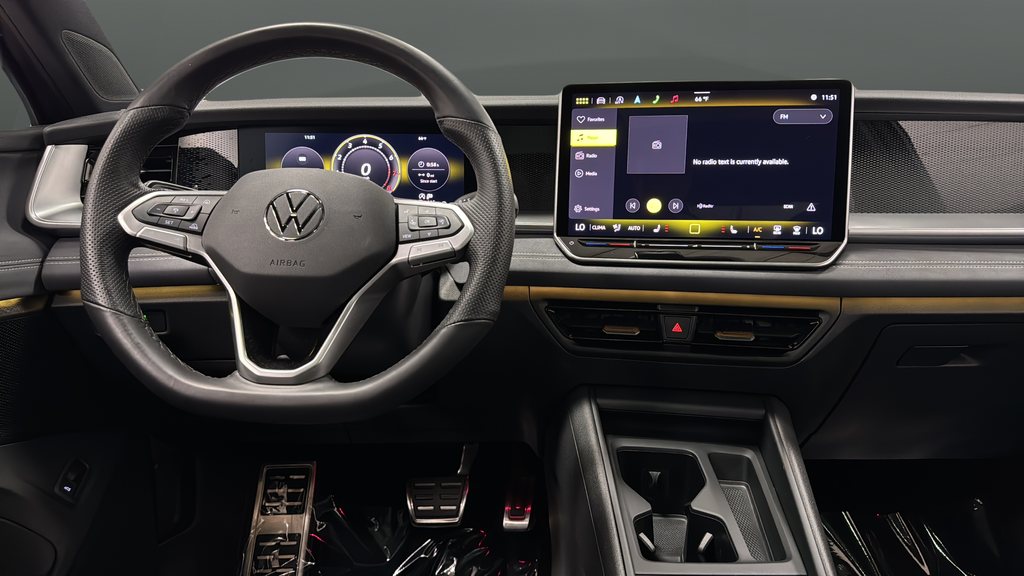 2025 Volkswagen Tiguan 2.0T SE R-Line Black
