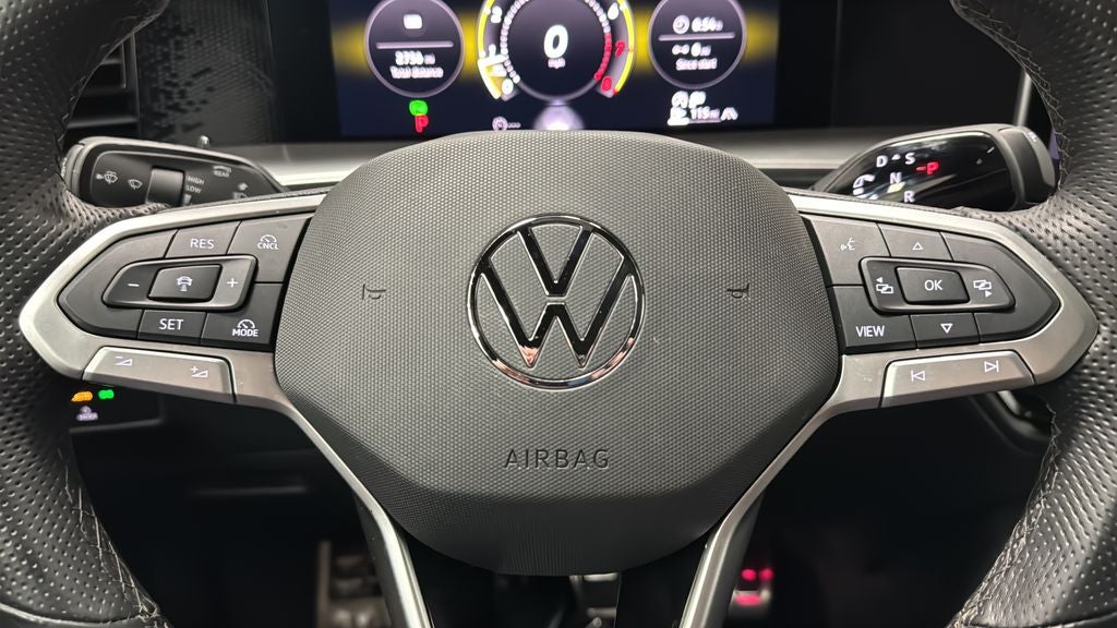 2025 Volkswagen Tiguan 2.0T SE R-Line Black