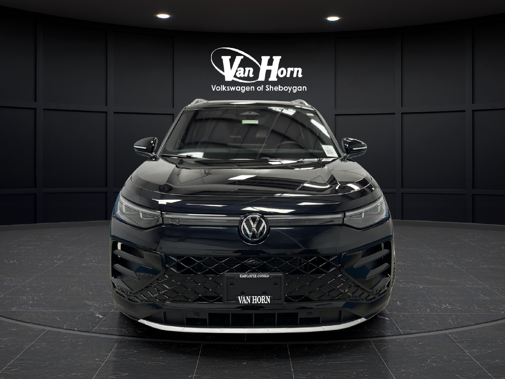 2025 Volkswagen Tiguan 2.0T SEL R-Line