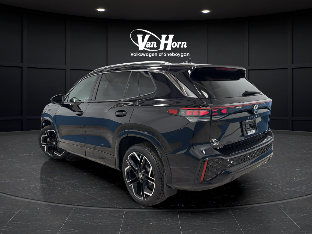 2025 Volkswagen Tiguan 2.0T SEL R-Line