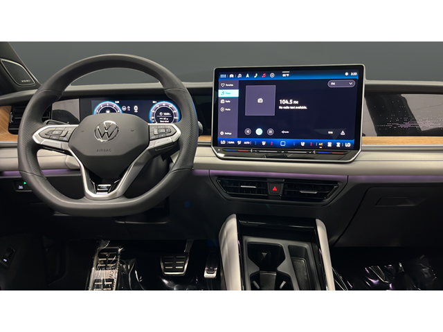 2025 Volkswagen Tiguan 2.0T SEL R-Line