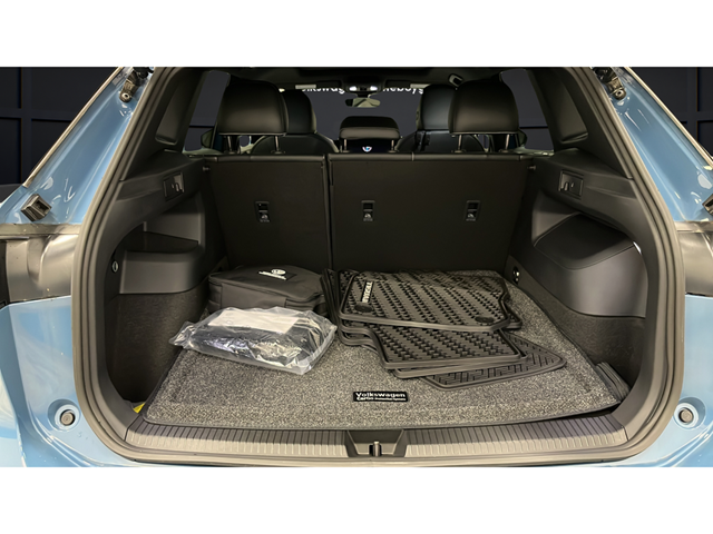 2025 Volkswagen Tiguan 2.0T SEL R-Line