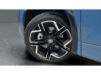 2025 Volkswagen Tiguan 2.0T SEL R-Line