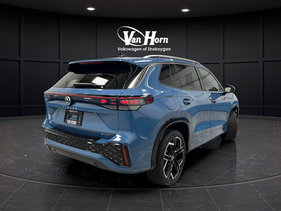 2025 Volkswagen Tiguan 2.0T SEL R-Line
