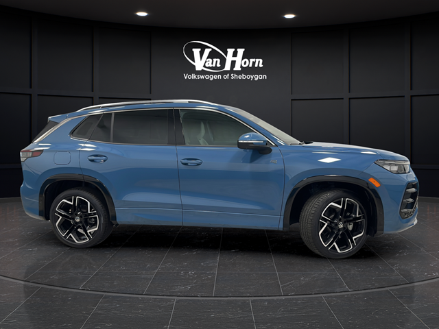 2025 Volkswagen Tiguan 2.0T SEL R-Line