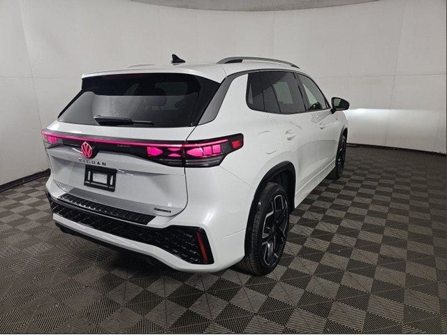2025 Volkswagen Tiguan 2.0T SEL R-Line