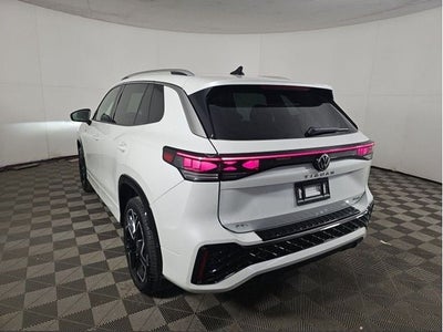 2025 Volkswagen Tiguan 2.0T SEL R-Line