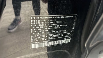 2023 Volkswagen Tiguan 2.0T SE