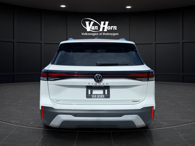 2026 Volkswagen Tiguan 2.0T SE