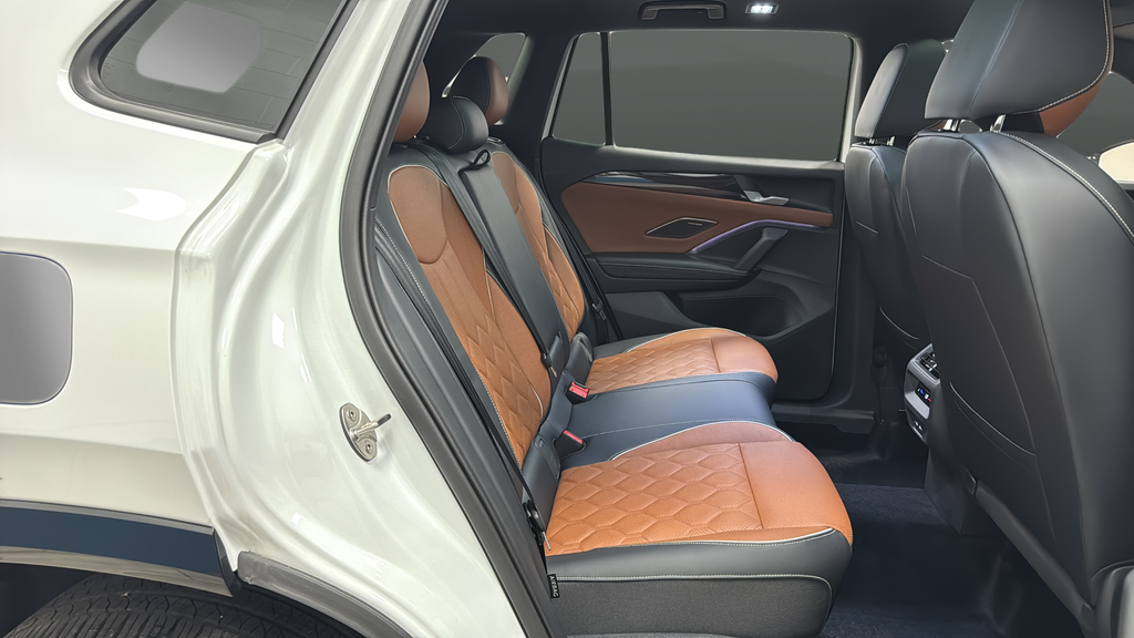 2026 Volkswagen Tiguan 2.0T SEL R-Line Turbo