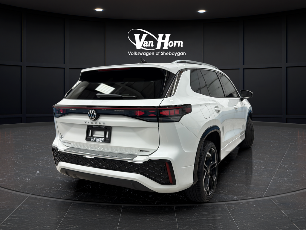 2026 Volkswagen Tiguan 2.0T SEL R-Line Turbo