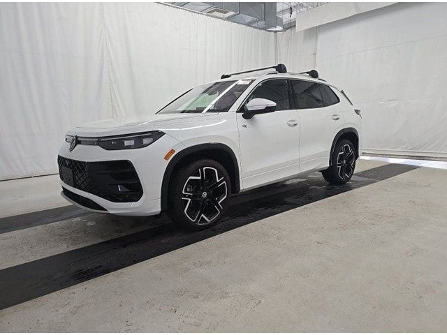 2026 Volkswagen Tiguan 2.0T SEL R-Line