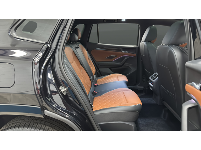 2026 Volkswagen Tiguan 2.0T SEL R-Line Turbo
