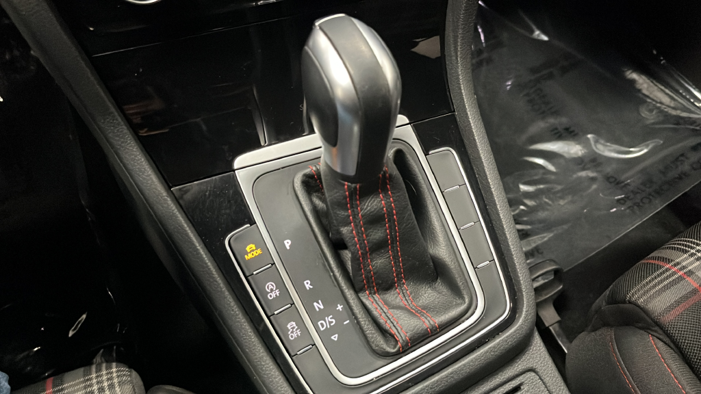 2020 Volkswagen Golf GTI 2.0T S
