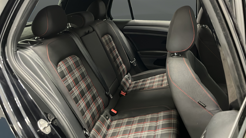 2020 Volkswagen Golf GTI 2.0T S