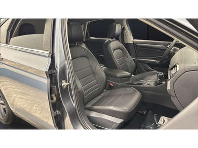 2022 Volkswagen Jetta 1.5T SE