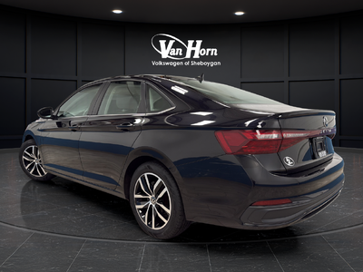 2025 Volkswagen Jetta 1.5T SE