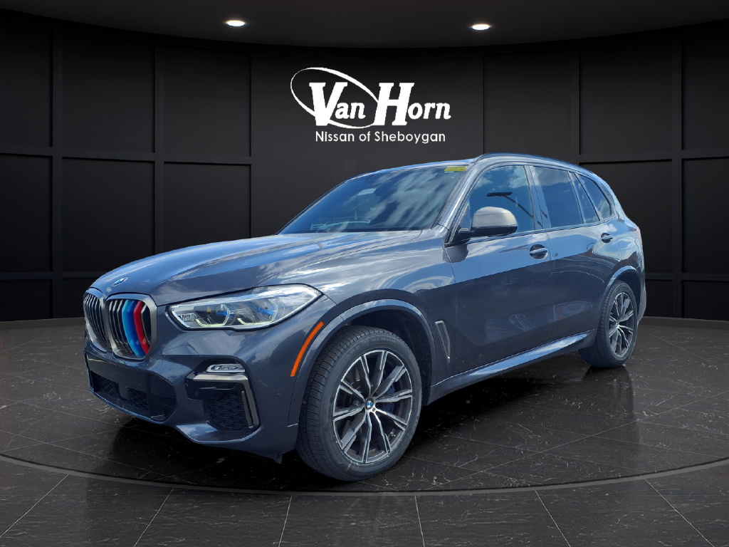 2021 BMW X5 M50i