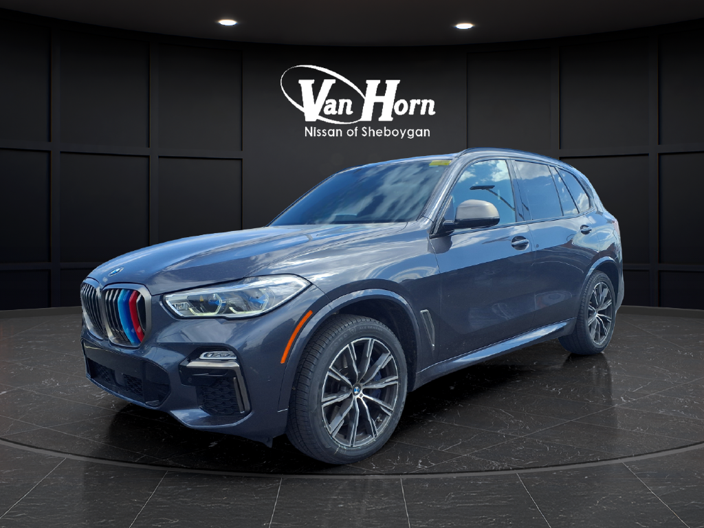 2021 BMW X5 M50i