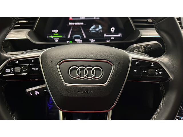 2022 Audi e-tron Sportback S line Prestige quattro
