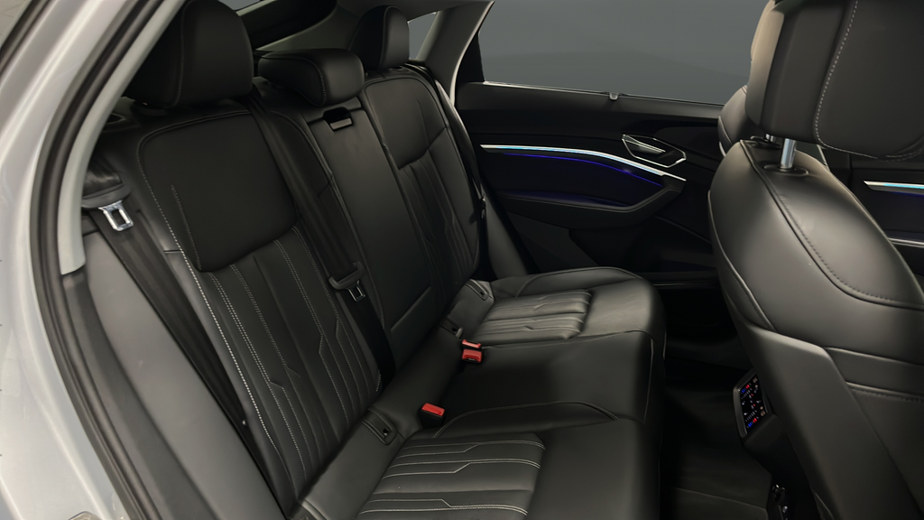 2022 Audi e-tron Sportback S line Prestige quattro