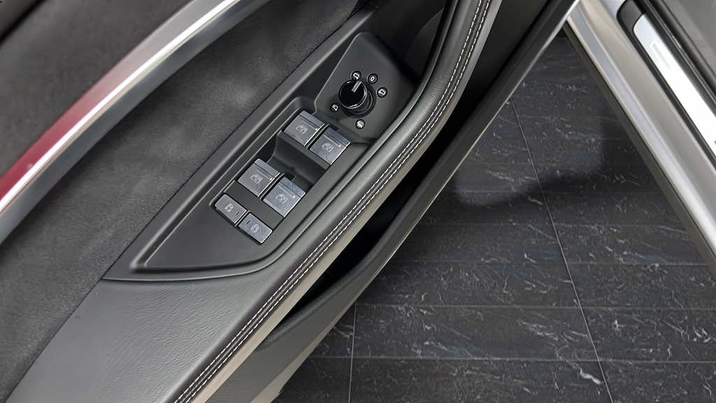 2022 Audi e-tron Sportback S line Prestige quattro