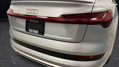 2022 Audi e-tron Sportback S line Prestige quattro