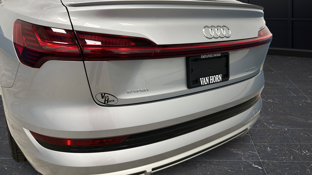 2022 Audi e-tron Sportback S line Prestige quattro