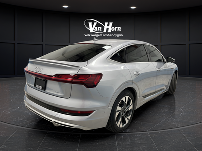 2022 Audi e-tron Sportback S line Prestige quattro