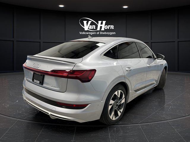 2022 Audi e-tron Sportback S line Prestige quattro