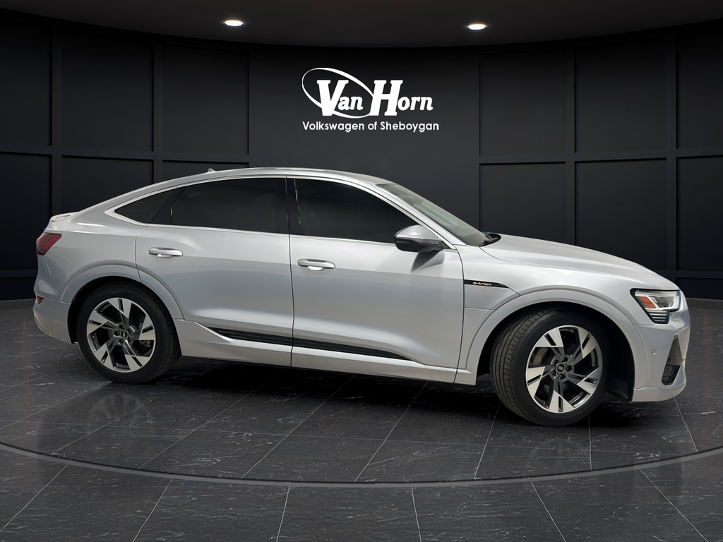 2022 Audi e-tron Sportback S line Prestige quattro